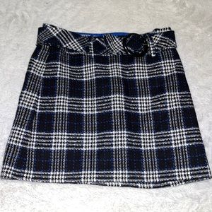 (2 for $10) smart set skirt